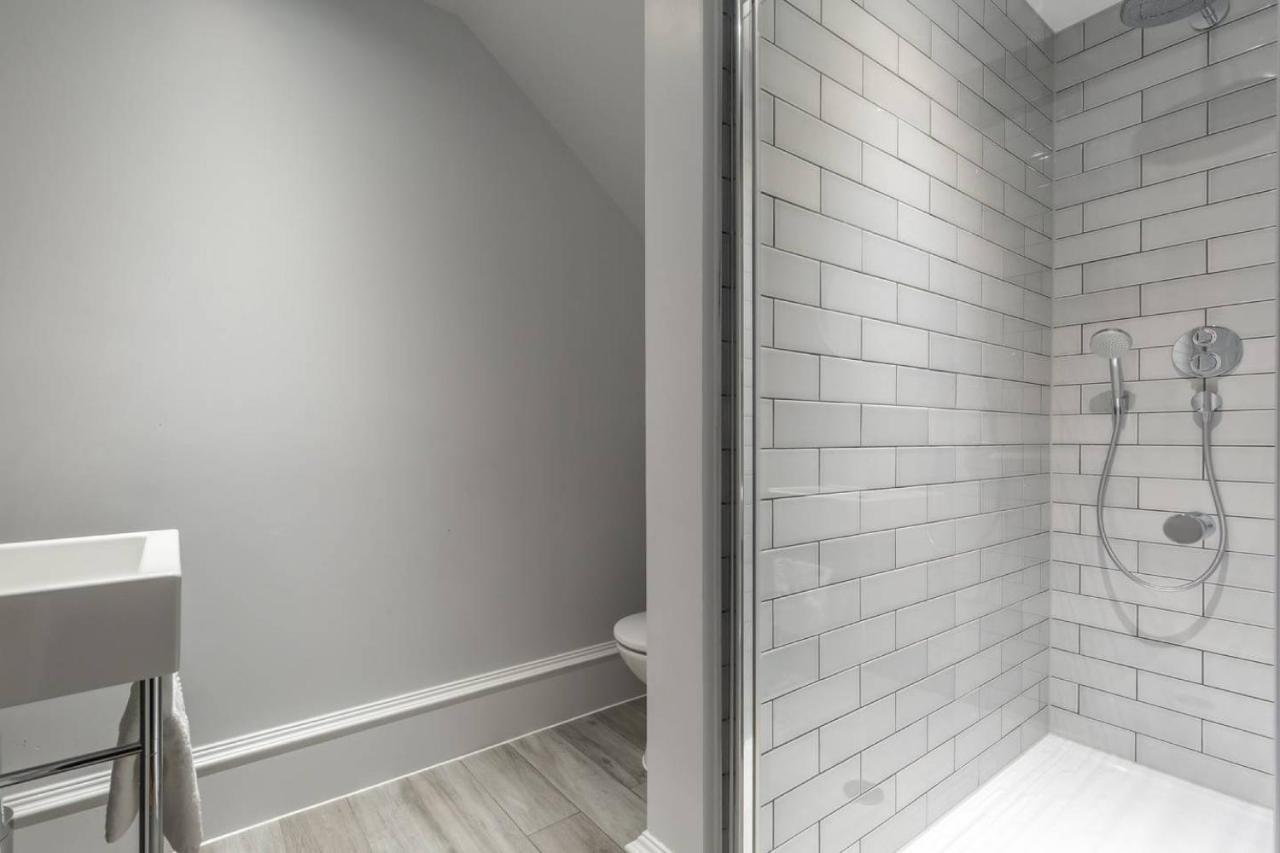 Joivy Luxurious 2Br Home Near Haymarket Station EDI Eksteriør bilde